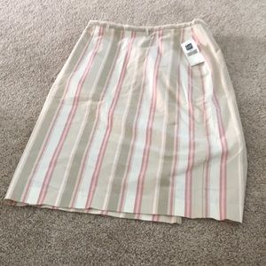 Gap pencil skirt